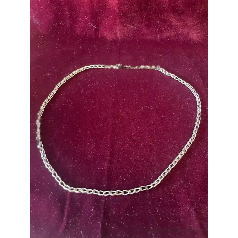 Cadena de Plata Estilo Espiga con Cierre de Pestaña - Collar Fino Artesanal