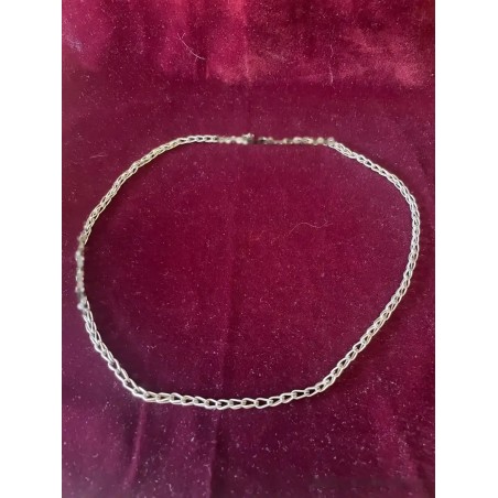 Cadena de Plata Estilo Espiga con Cierre de Pestaña - Collar Fino Artesanal