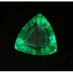 Esmeralda Natural Certificada de 10.12 Quilates - Gema de Colección de Alta Calidad