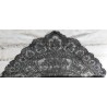 Mantilla Vintage de Tres Picos - Obra Maestra del Encaje en Cambray