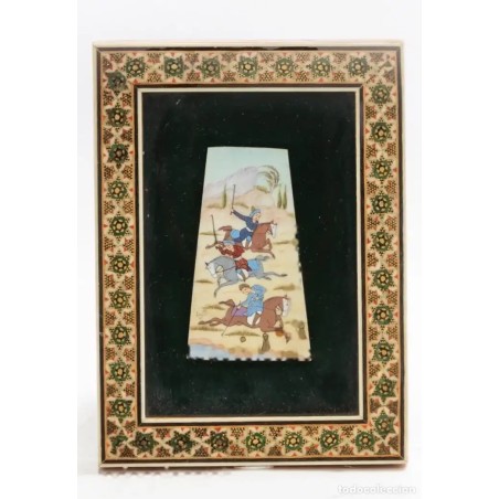 Miniatura Persa de Caballeros Pintada en Hueso - Arte Tradicional de Hossein Fallahi