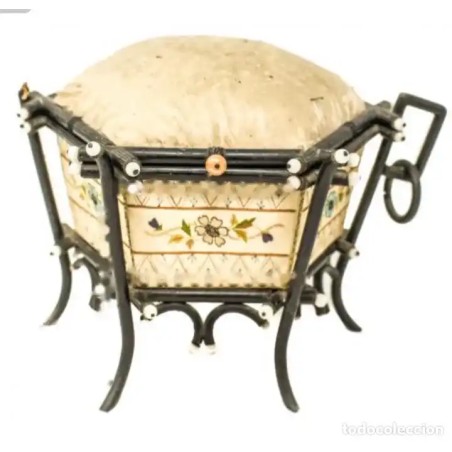 Elegante Costurero Vintage Hexagonal - Pieza Artesanal del Siglo XIX