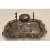 Tintero Vintage de Metal Plateado con Frasco de Cristal Tallado