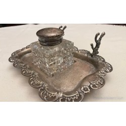 Tintero Vintage de Metal Plateado con Frasco de Cristal Tallado