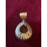Elegante Colgante de Plata con Rubí Sintético y Circonitas