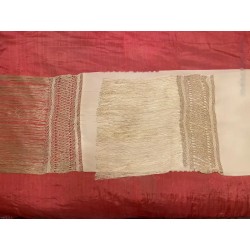 Mantón de Manila Antiguo con Flecos de Seda - Chal Bordado Artesanal Rojo