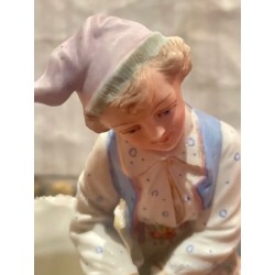 Figura Porcelana Biscuit Niño con Cesta - Centro de Mesa Vintage Estilo Meissen