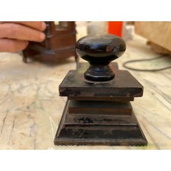 Antiguo Sello de Escritorio en Seco - Prensa de Lacre Notarial Siglo XIX Madera