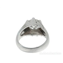 Anillo Solitario Oro Blanco 18K con Diamante 2.3 Quilates - Joya de Compromiso