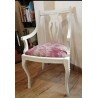 Pareja de Sillones Estilo Neoclásico Restaurados - Butacas Blancas con Tapizado Rosa