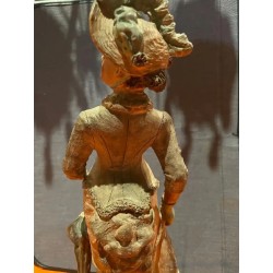 Figura de Dama Victoriana en Terracota - Escultura de Época Decimonónica