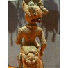 Figura de Dama Victoriana en Terracota - Escultura de Época Decimonónica