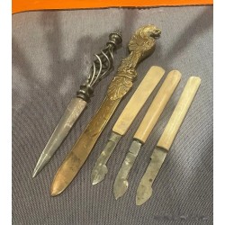 Colección de Abrecartas Vintage - Metales y Hueso con Diseños Ornamentales