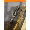 Colección de Abrecartas Vintage - Metales y Hueso con Diseños Ornamentales