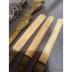 Colección de Abrecartas Vintage - Metales y Hueso con Diseños Ornamentales