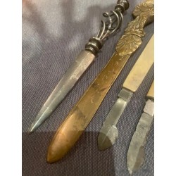Colección de Abrecartas Vintage - Metales y Hueso con Diseños Ornamentales