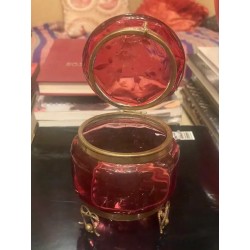 Joyero Victoriano - Cristal Rubí con Decoración Floral Pintada a Mano