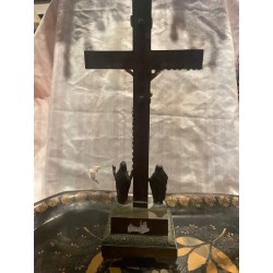 Crucifijo Antiguo Calvario con Cristo y Figuras - Pieza Religiosa Coleccionable