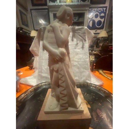 Escultura Femenina de Mármol o Alabastro - Figura Clásica de Mujer Pensativa