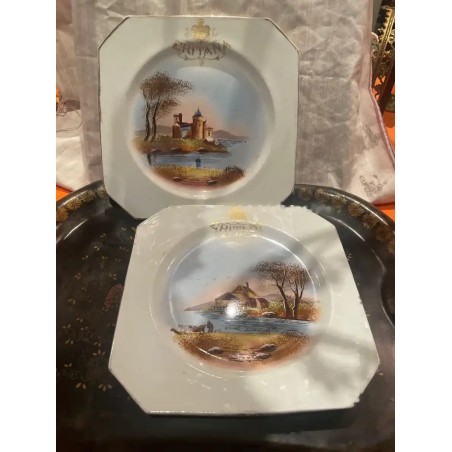 Pareja de Platos Antiguos Pickman La Cartuja - Porcelana con Escenas Paisajísticas