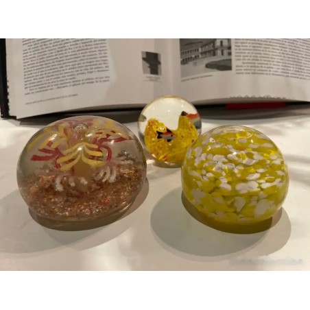 Conjunto de Tres Pisapapeles de Cristal de Murano - Decoración Vintage Coleccionable