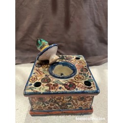 Pareja de Tinteros Antiguos de Cerámica Decorada - Piezas Artesanales de Colección