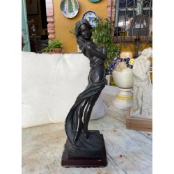 Figura Femenina Art Deco Negra - Escultura Mujer Elegante Estilo Vintage