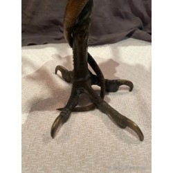 Escultura Decorativa Vintage - Centro de Mesa con Base de Bronce y Concha Natural