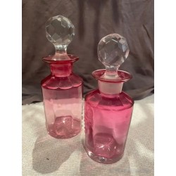 Pareja de Frascos de Cristal Rubí con Tapones de Cristal Facetado - Elegancia Vintage
