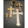 Colección Religiosa de Cruces Antiguas - Crucifijo de Bronce y Cruces Decorativas