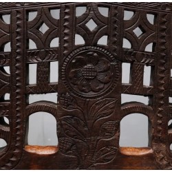Yugo Antiguo Tallado del Norte de España - Arte Rural en Madera de Castaño