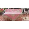 Mantón de Manila Vintage Seda Rosa con Bordado Floral - Flecos de Macramé