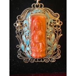 Colgante Antiguo de Coral Tallado en Filigrana de Plata - Esmalte Cloisonné Azul
