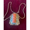 Colgante Antiguo de Coral Tallado en Filigrana de Plata - Esmalte Cloisonné Azul