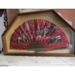 Abanico Taurino Español Enmarcado - Seda Roja con Escenas de Toreo y Flamenco