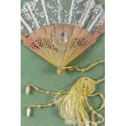 Abanico Antiguo Enmarcado con Encaje y Nácar - Pieza Decorativa Principios S.XX