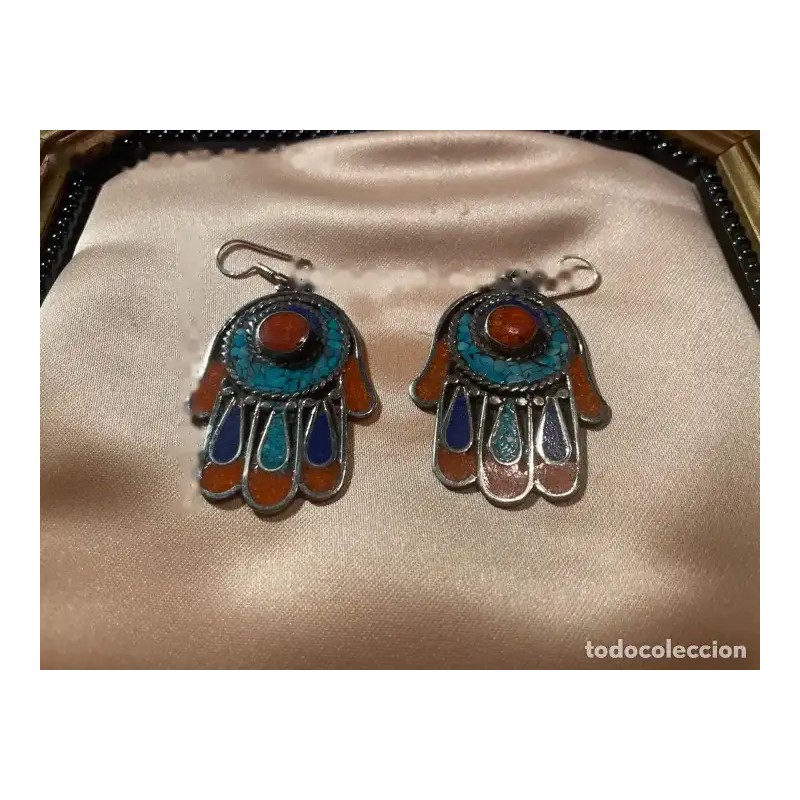 Pendientes Mano de Fátima en Plata Tibetana con Incrustaciones de Piedras Multicolor Pendientes Mano de Fátima en Plata Tibetana con Incrustaciones de Piedras Multicolor