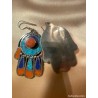 Pendientes Mano de Fátima en Plata Tibetana con Incrustaciones de Piedras Multicolor