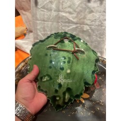 Centro de Mesa Vintage Portugués - Frutas de Cerámica sobre Hoja Decorativa