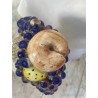 Jarrón Antiguo de Cerámica con Decoración de Racimo de Uvas en Relieve
