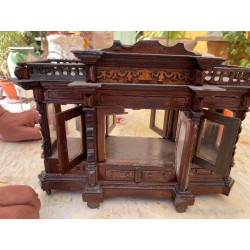 Miniatura Victoriana de Casa de Muñecas - Estructura de Madera Artesanal