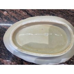 Pequeña bandeja de la Cartuja Pickman con diseño clásico en rojo