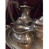 Juego de café en metal plateado con bandeja de 66 x 52 cm