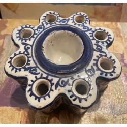 Tintero de cerámica con diseño clásico