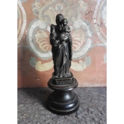Figura de bronce de San José con el niño sobre peana de madera