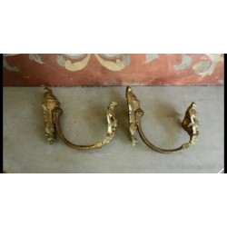 PAREJA DE ALZAPAÑOS DE BRONCE
