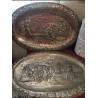 Pareja de bandejas de plata con escenas grabadas - 80 cm X 54 cm