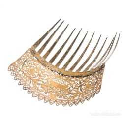Peineta neoclásica. Francia, ca. 1810. En oro bajo (9K o 12K).