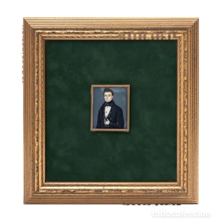 Miniatura pintada representando caballero de época. Firmada Vela.