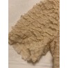 Chaqueta de señora antigua hecha con encaje valenciano, detalles rizados